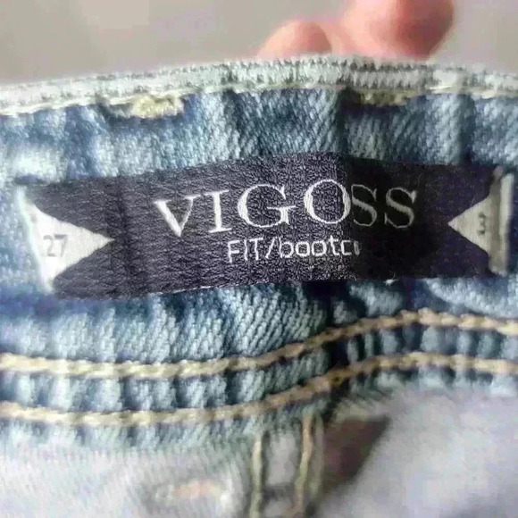 VIGOSS light wash distressed boot cute jeans size 3. - Picture 5 of 6